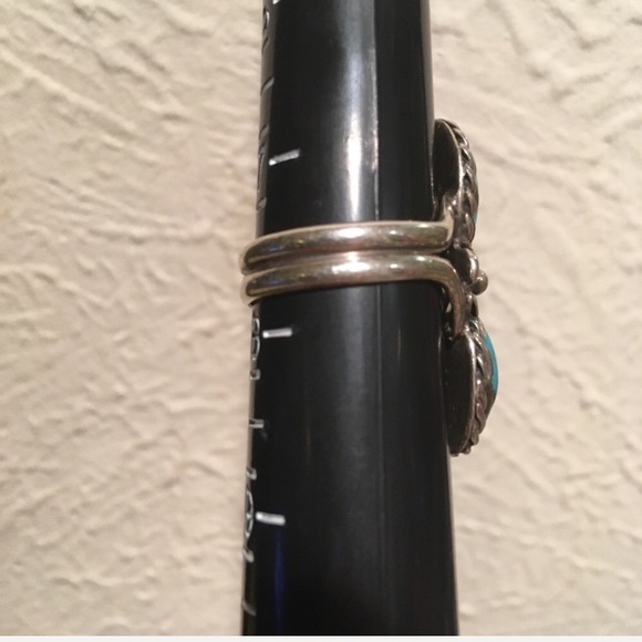 Genuine Turquoise & Sterling Silver Flower Ring! - Picture 7 of 7